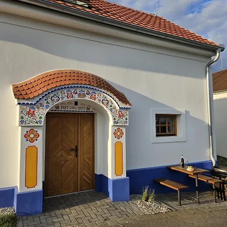Daire Pod Vinohradem - & Vinne Sklepy