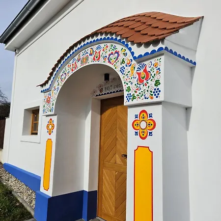 Pod Vinohradem - & Vinne Sklepy Daire